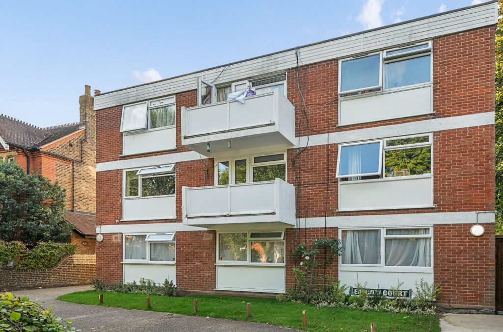 Ealcom Court, Tring Avenue, Ealing W5